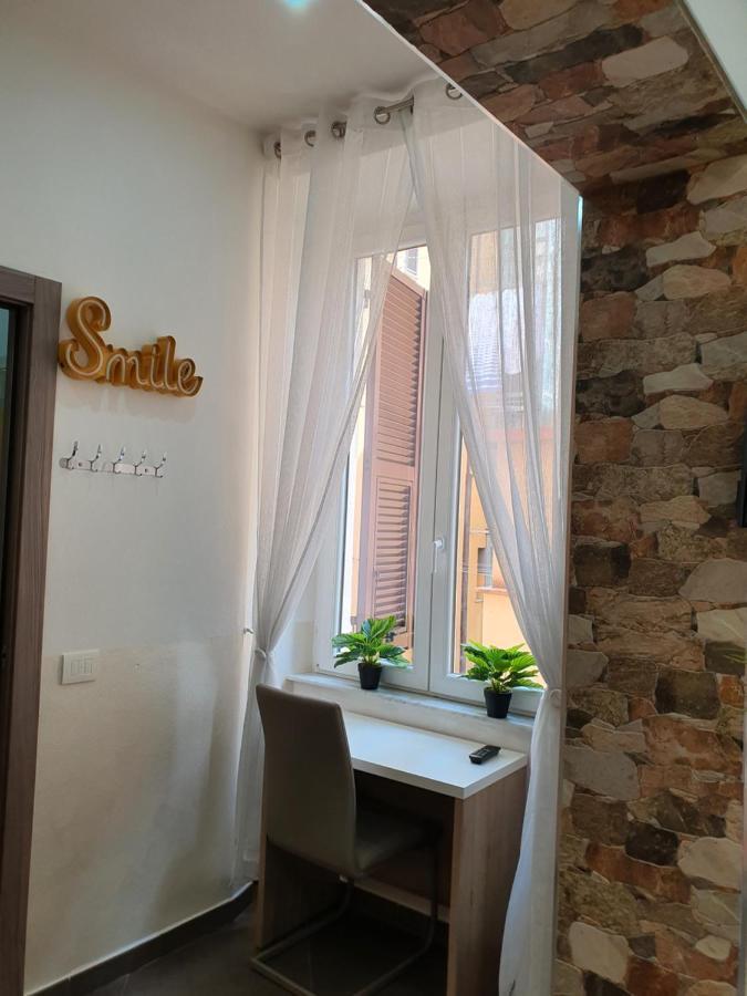 Ari Guest House ลาสเปเซีย ภายนอก รูปภาพ